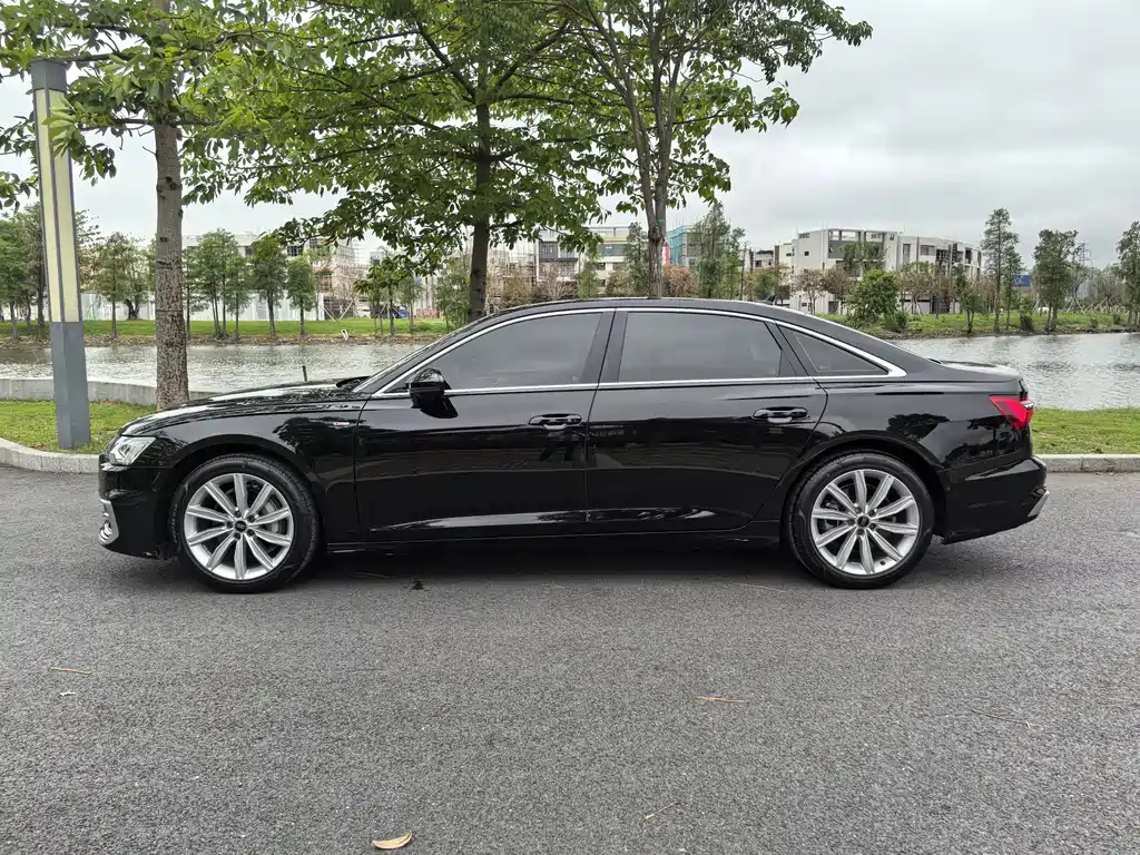 Audi A6L 2024 45 TFSI Zhenxuan Dynamic Edition