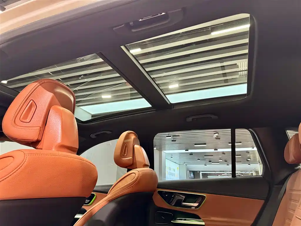 Mercedes-Benz GLC 300 L 4MATIC