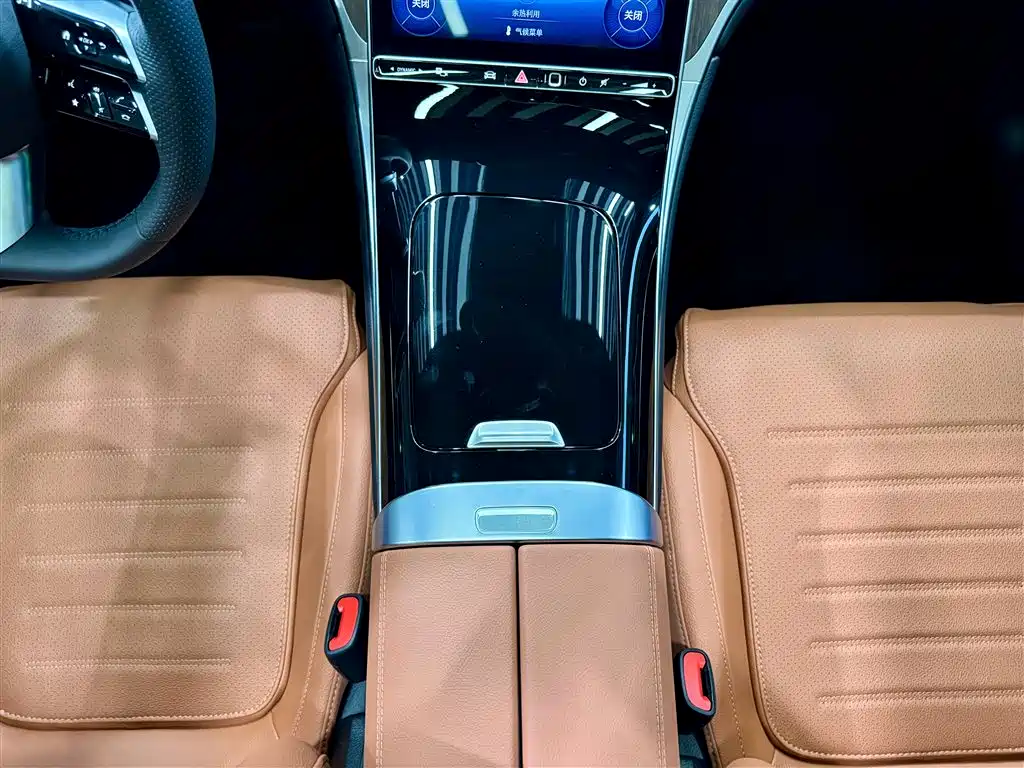 Mercedes-Benz GLC 300 L 4MATIC