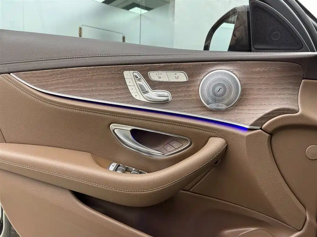 Mercedes-Benz E-Class 2021 E 300 L Luxury