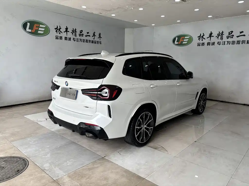 BMW X3 2022 xDrive30i Leading Edition M Night Shadow Package