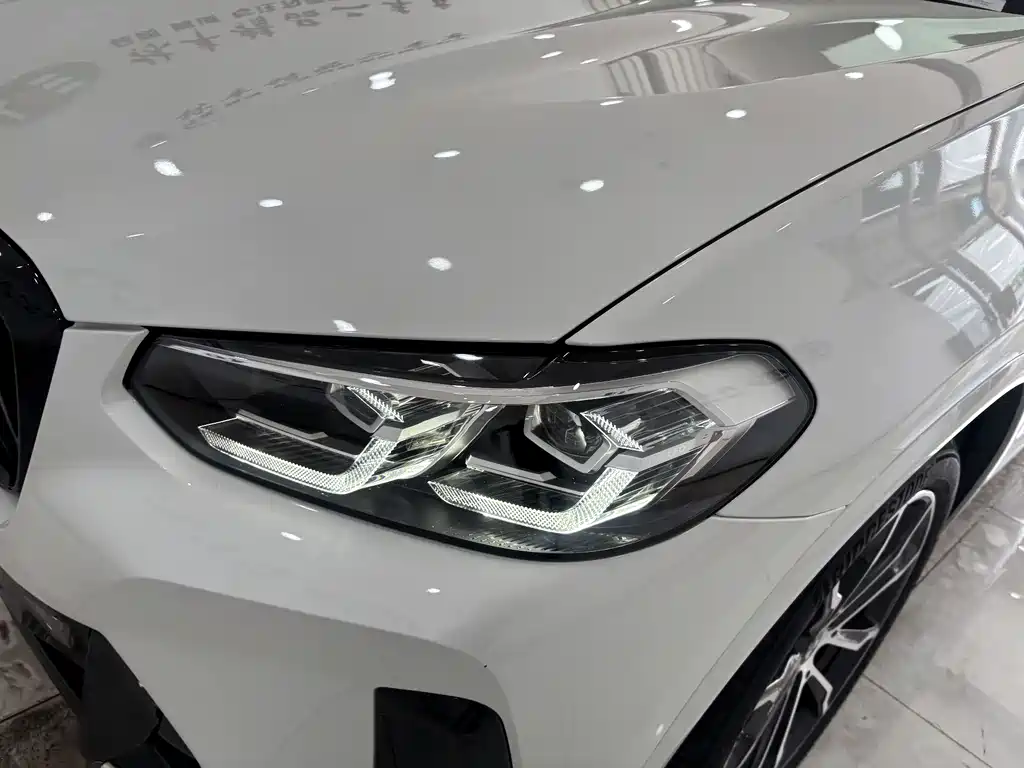 BMW X3 2022 xDrive30i Leading Edition M Night Shadow Package
