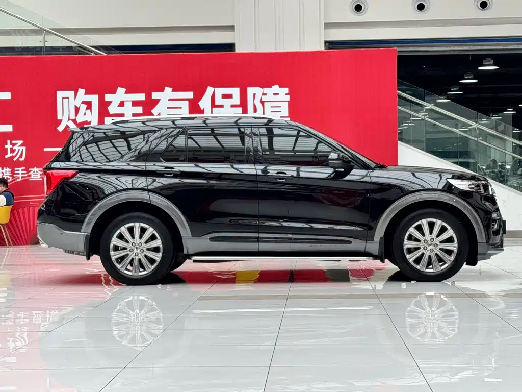 Ford Explorer 2020 EcoBoost 285 AWD Titanium Edition 6-Seater