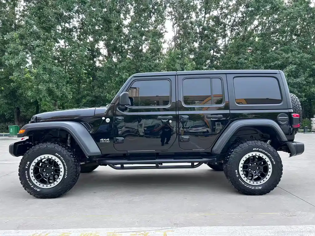 Jeep Wrangler 2020 2.0T Canadian Specification