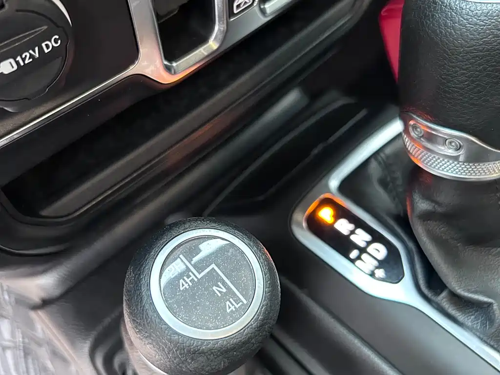 Jeep Wrangler 2020 2.0T Canadian Specification
