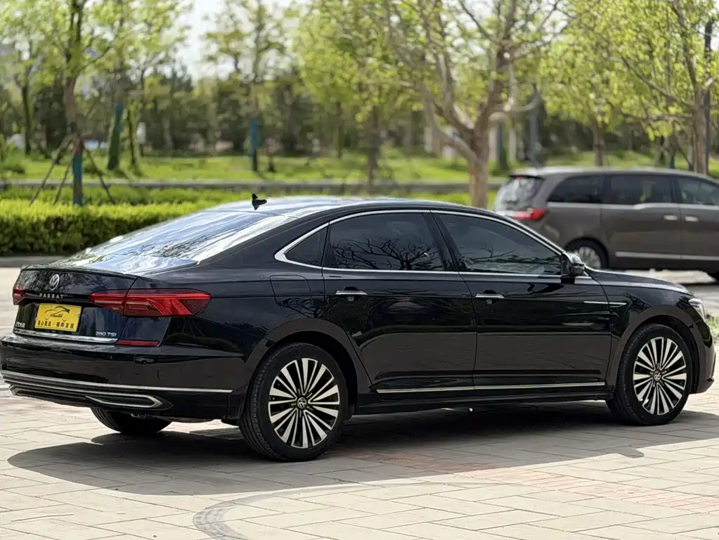Passat 2021 380TSI Prestige Edition