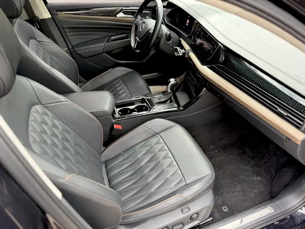Passat 2021 380TSI Prestige Edition