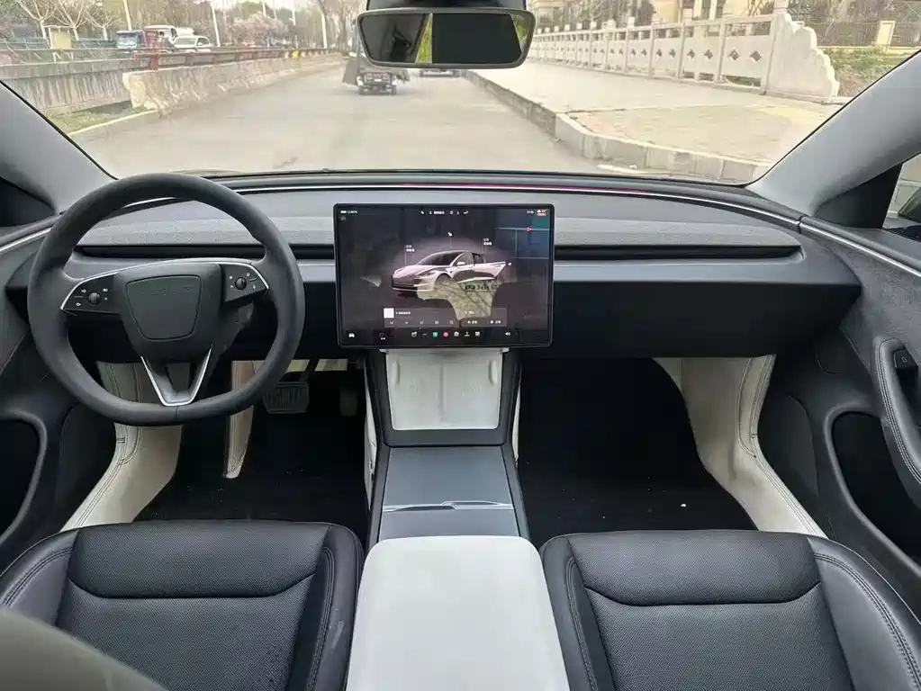 Tesla Model 3 Long Range AWD 2023