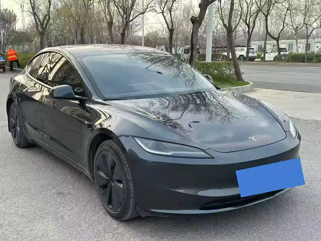 Tesla Model 3 Long Range AWD 2023