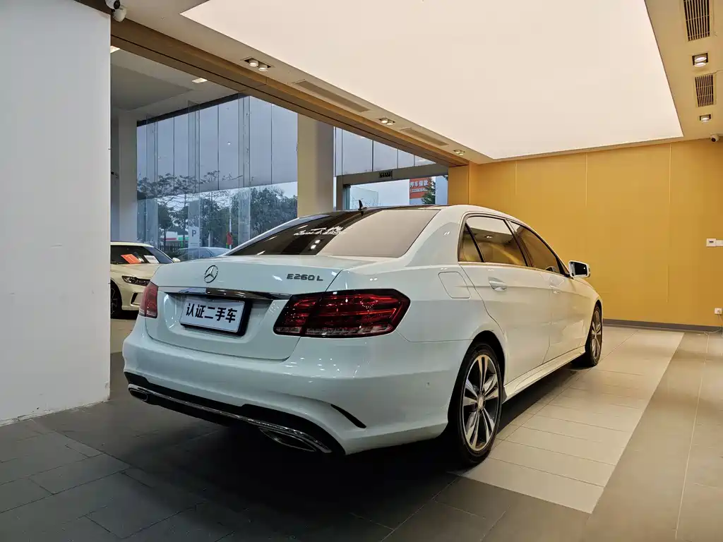 Mercedes-Benz E-Class 2015 Facelift E 200 L Sport