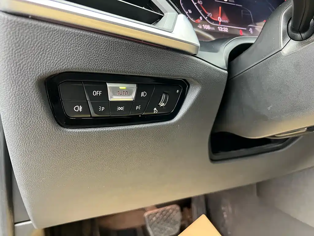 BMW 3 Series 2020 325Li M Sport Package