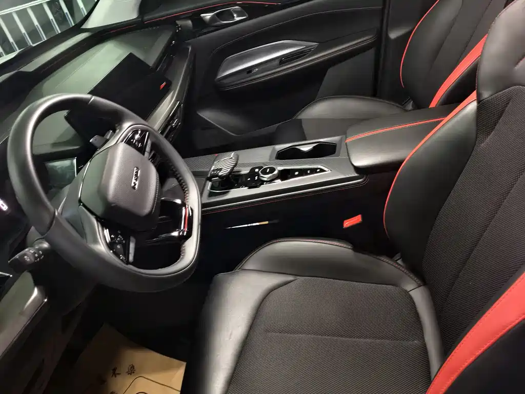 Changan Oshan Z6 1.5T DCT Smart Enjoyment