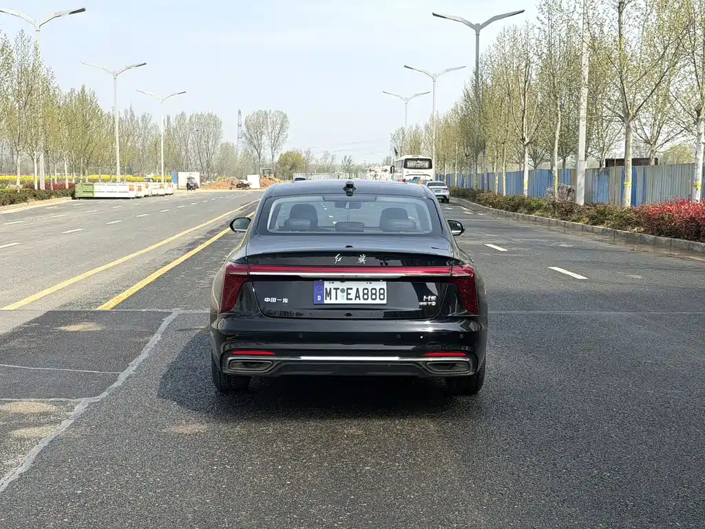 Hongqi H5 2023 1.5T DCT Smart Connect Qiyun Edition