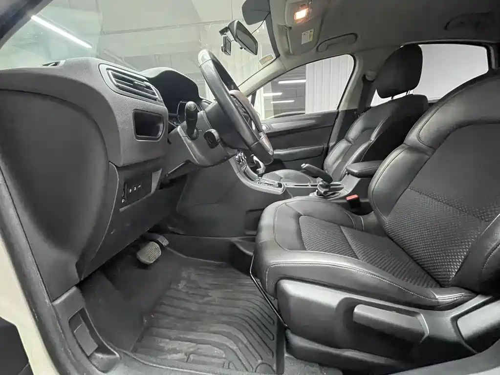 Citroën C4 2016 1.6L Automatic Luxury Edition