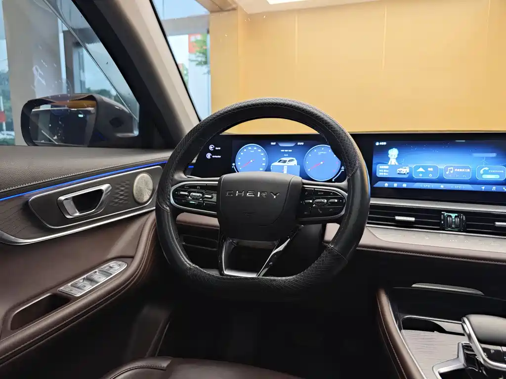 Chery Tiggo 8 PLUS 2024 Champion Edition 290TGDI DCT Luxury Edition 7-Seater