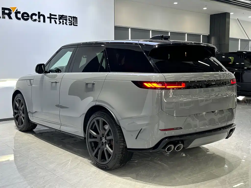 Range Rover Sport 2025 4.4 V8 SV Edition Two