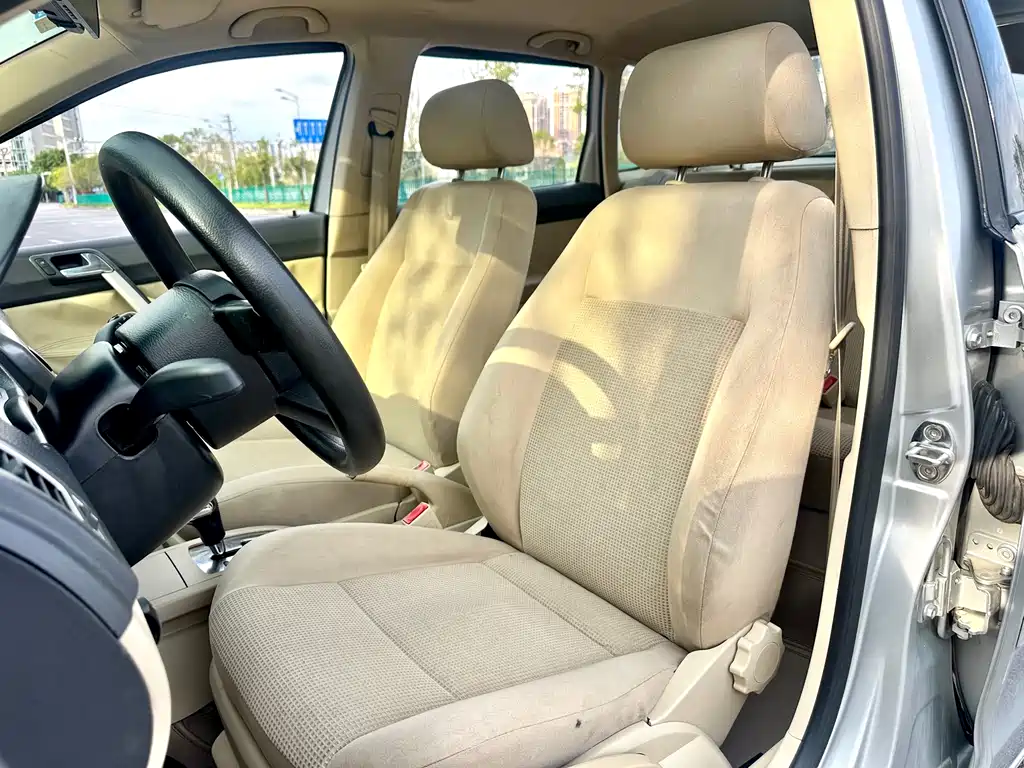 Volkswagen Polo 2007 Sedan 1.4L Automatic Fashion Edition