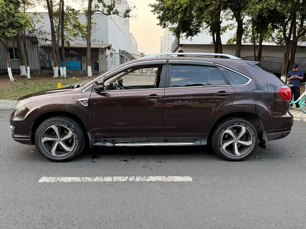 BYD S7 2015 2.0T Upgraded Automatic Flagship Edition