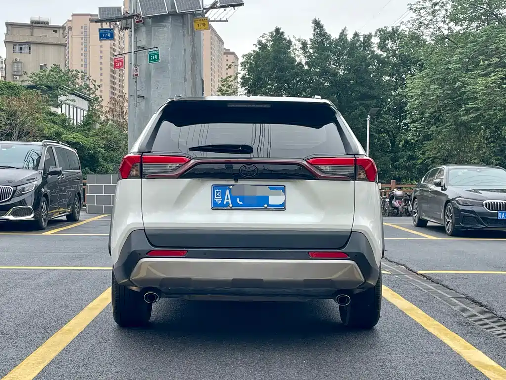 RAV4 Hybrid 2020 2.5L E-CVT AWD Elite Edition