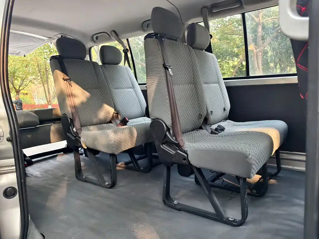 Jinbei Granse 2016 2.0L Express Utility Edition