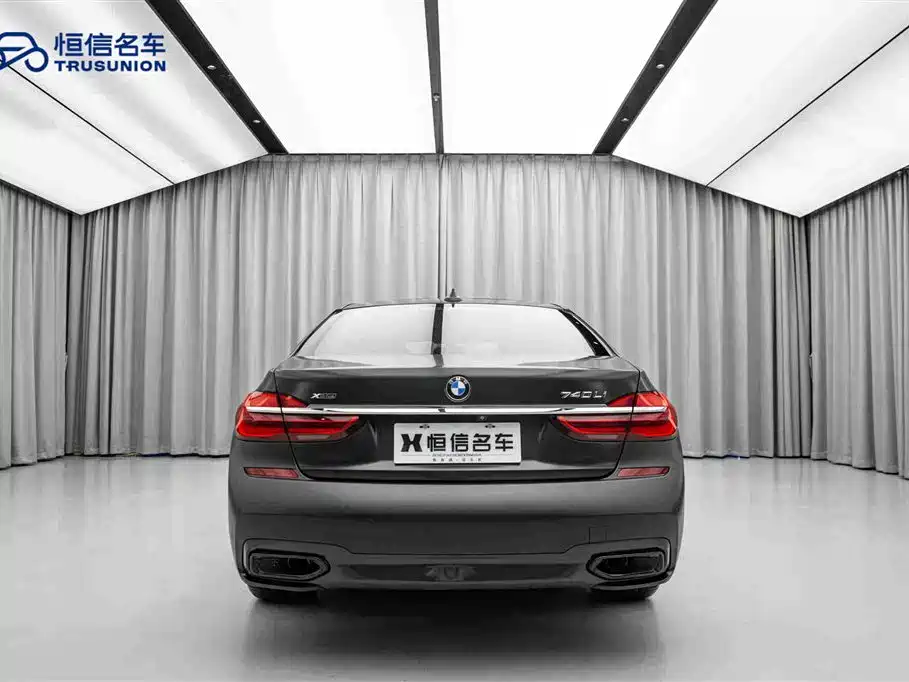 BMW 7 Series 2018 740Li xDrive Executive Edition M Sport Package Black Flame Edition