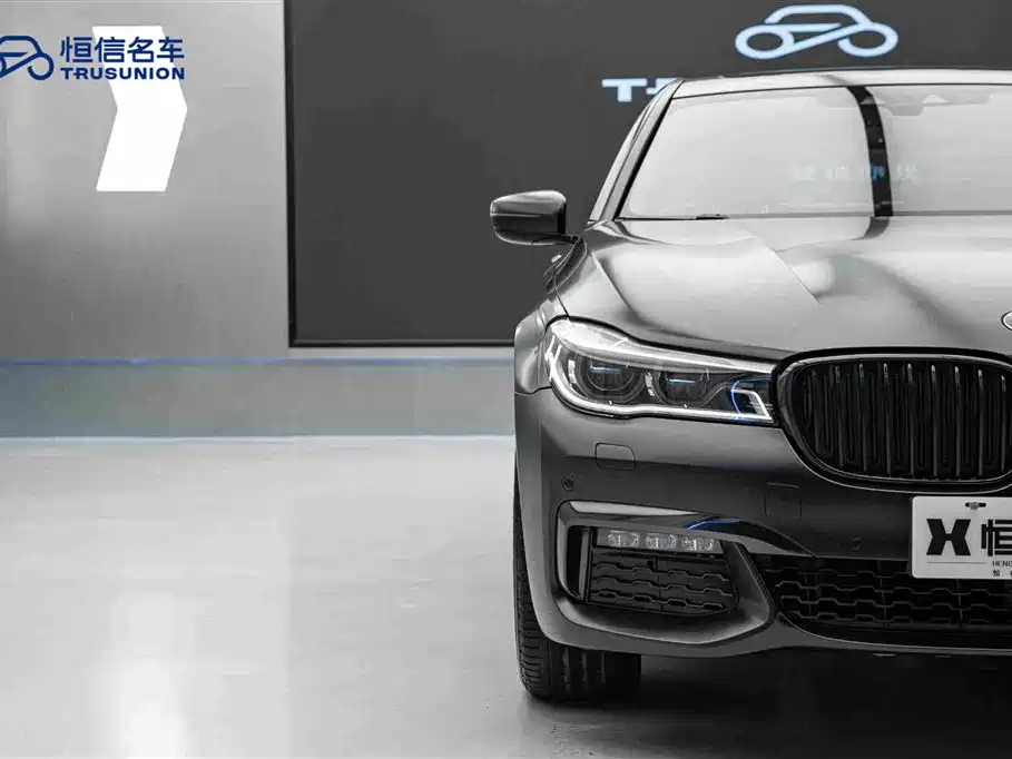 BMW 7 Series 2018 740Li xDrive Executive Edition M Sport Package Black Flame Edition