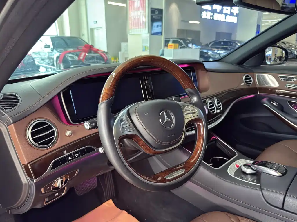 Mercedes-Maybach S-Class 2015 S 400 4MATIC