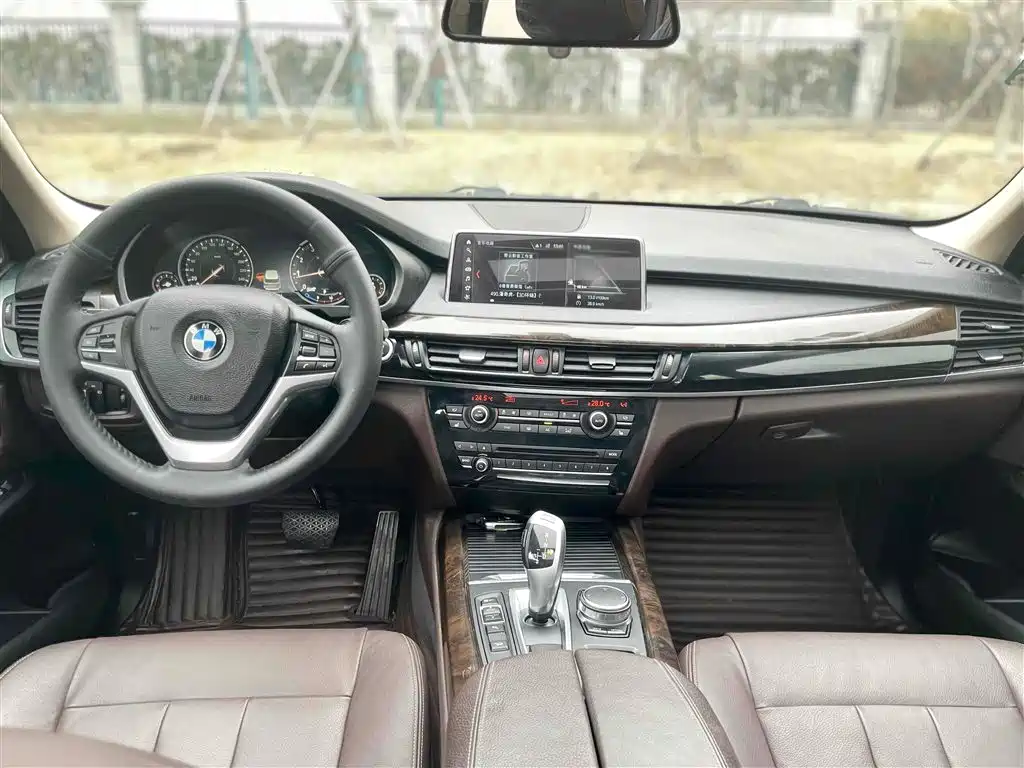 BMW X5 xDrive28i