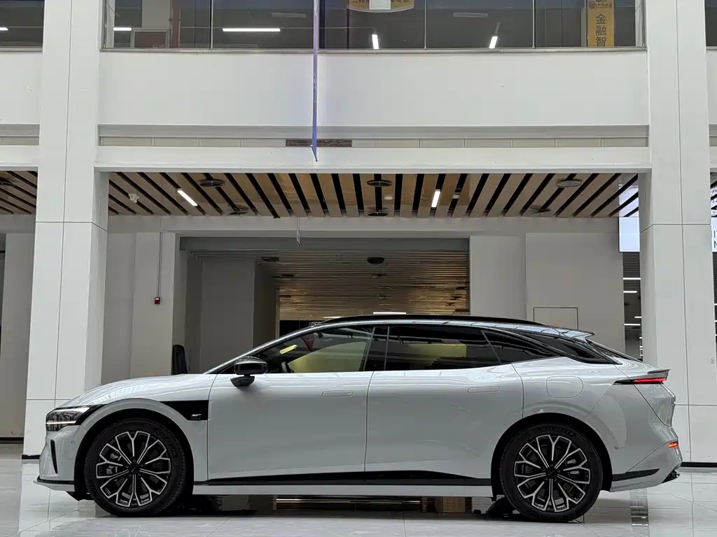 Zeekr 007GT 2025 AWD Intelligent Driving Edition 75kWh