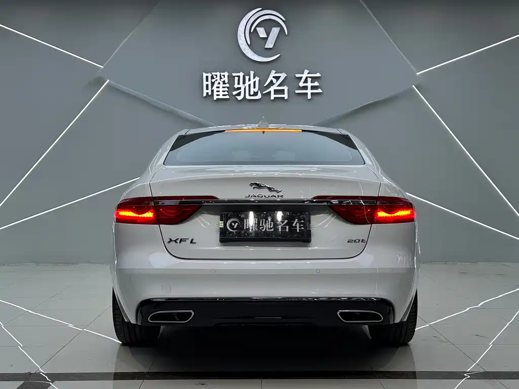 Jaguar XFL 2019 XFL 2.0T 200PS RWD Elite Edition
