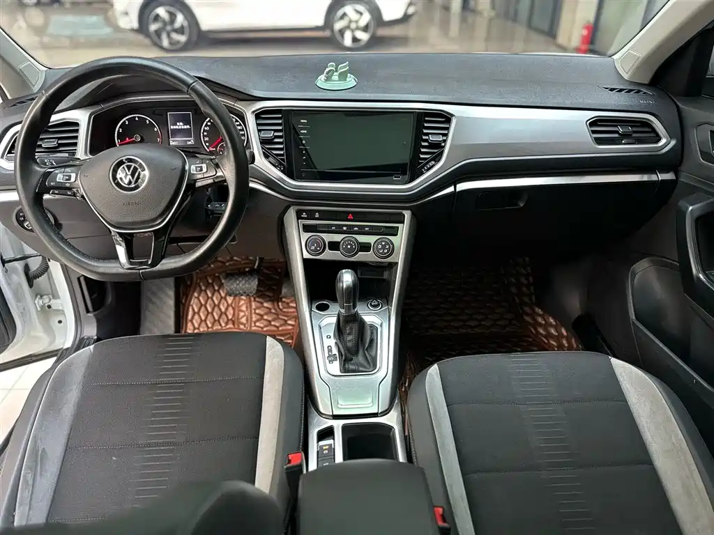 T-ROC 2021 Facelift 280TSI DSG FWD Comfort Connected Edition
