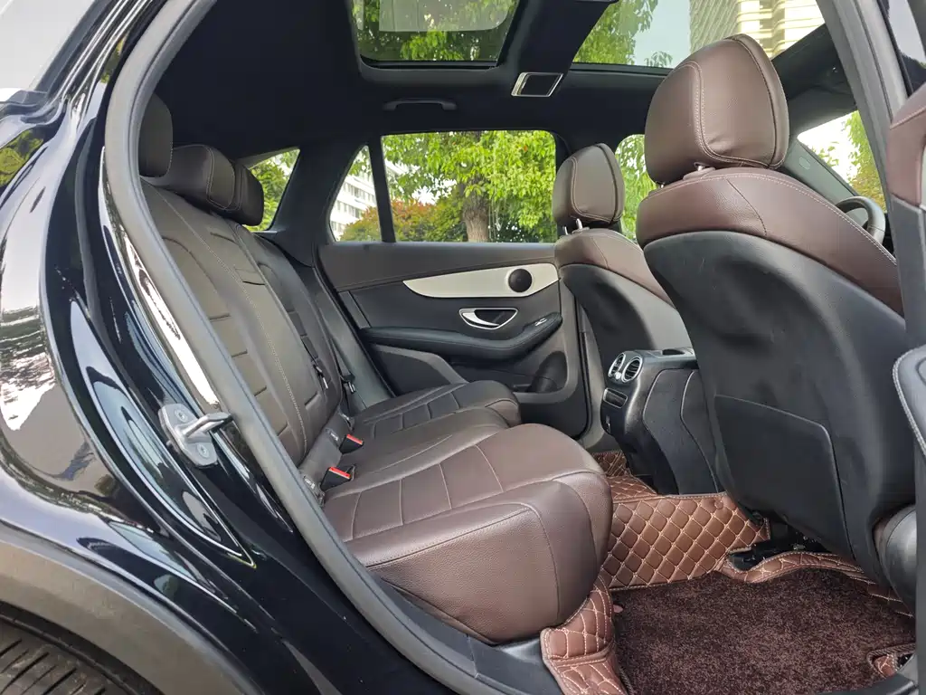 Mercedes-Benz GLC 2021 GLC 260 L 4MATIC Dynamic Edition