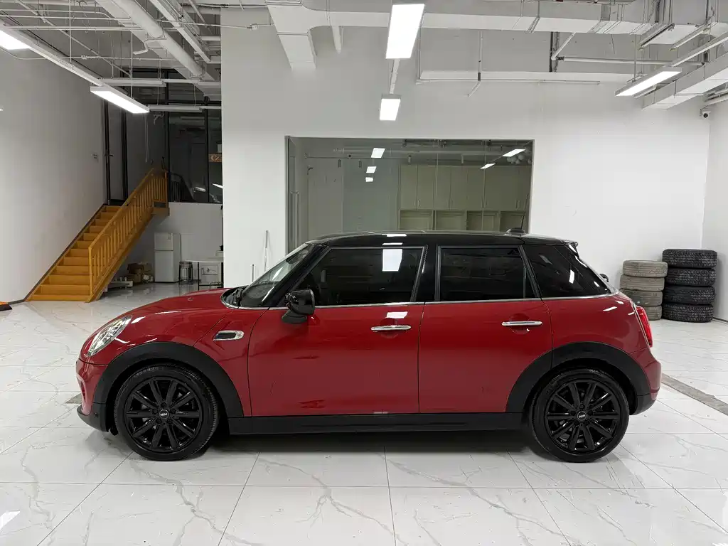MINI Cooper 2019 1.5T Artist 5-Door