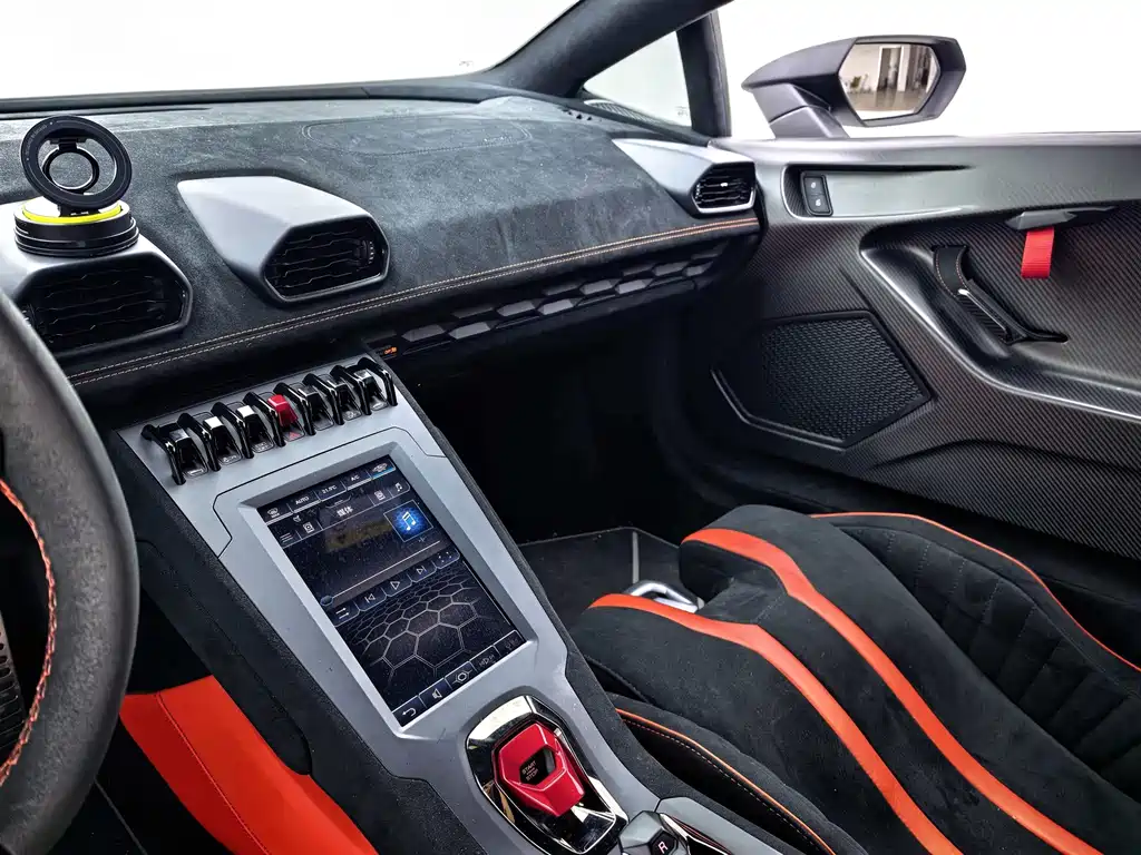 2021 Lamborghini Huracán STO
