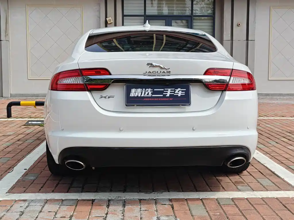 Jaguar XF 2015 XF 2.0T Fenghua Edition