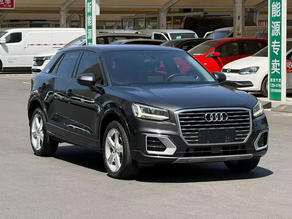 Audi Q2L 2018 35 TFSI Fashion Elegant China VI
