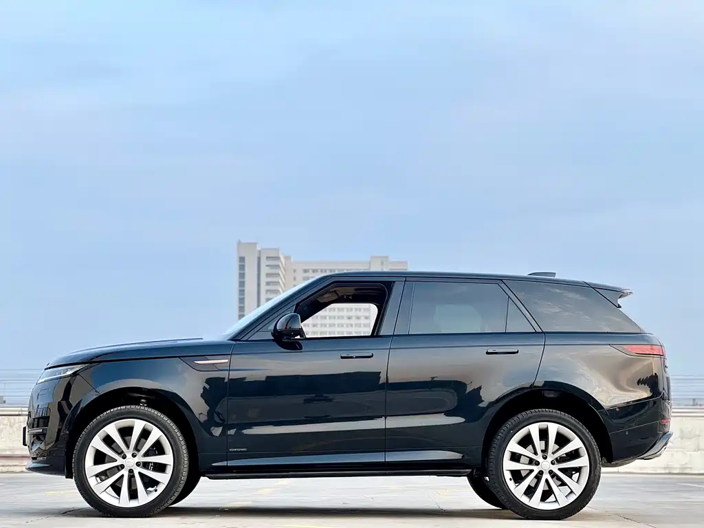 Range Rover Sport 2024 400PS Autobiography