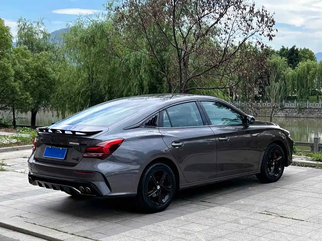 MG5 Scorpio 2022 1.5T Luxury Edition