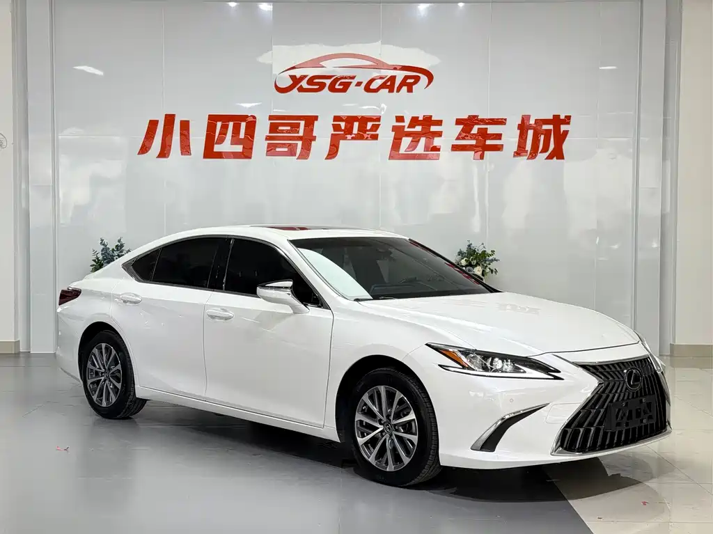 Lexus ES 2021 200 Excellence Edition