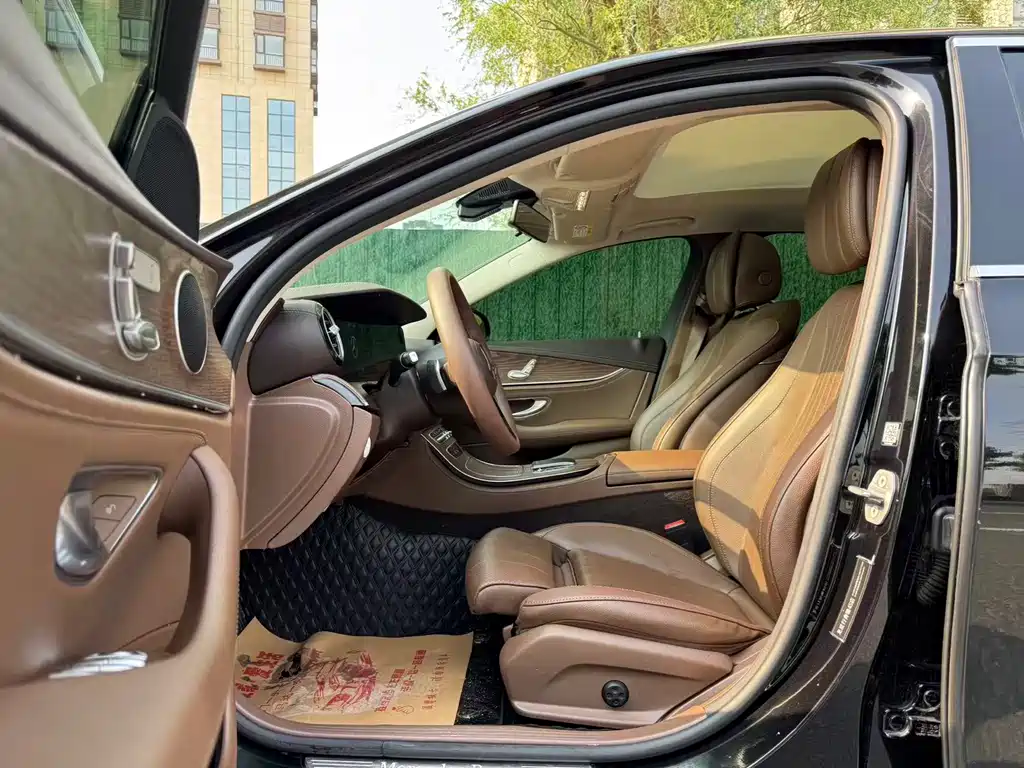 Mercedes-Benz E-Class 2021 Facelift E 260 L