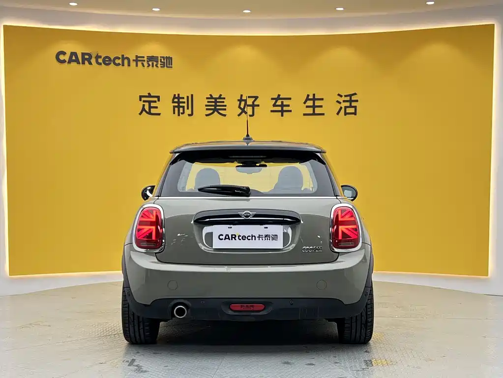 MINI 2019 1.5T COOPER Artist