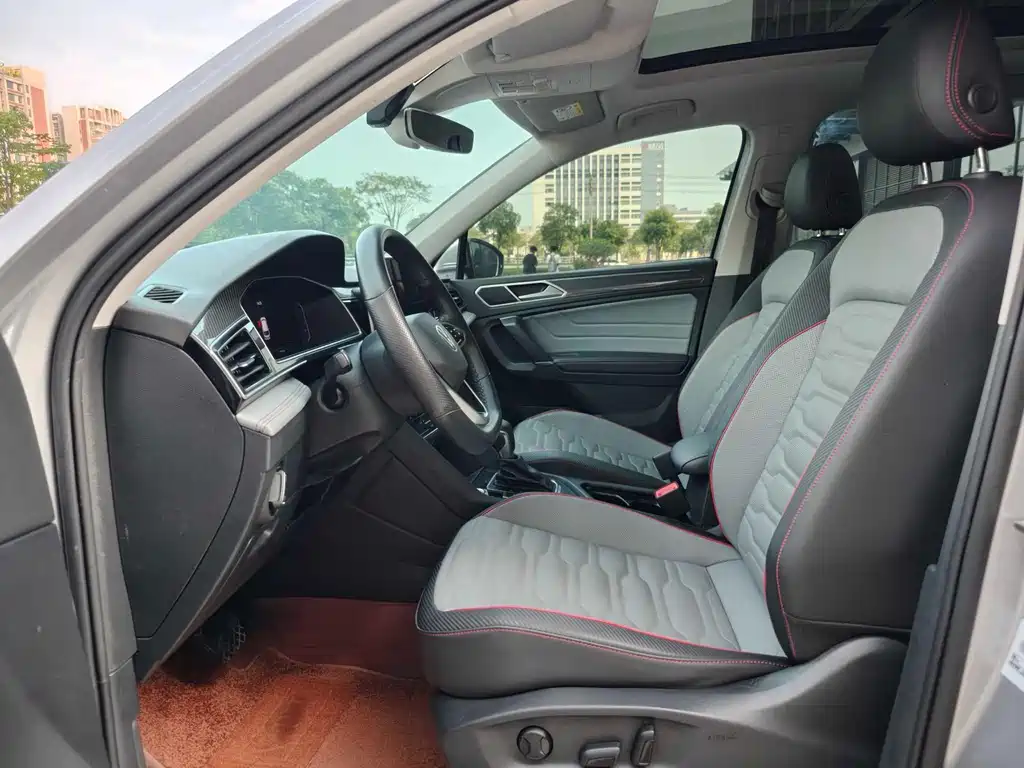 Volkswagen Tiguan L PHEV 2022 430PHEV Plug-in Hybrid Premium Edition