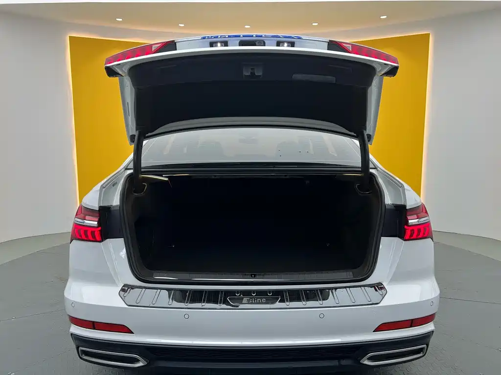 Audi A6L 2019 45 TFSI Zhenxuan Dynamic Edition