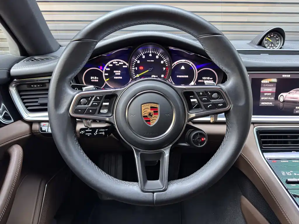 2018 Porsche Panamera 4 E-Hybrid