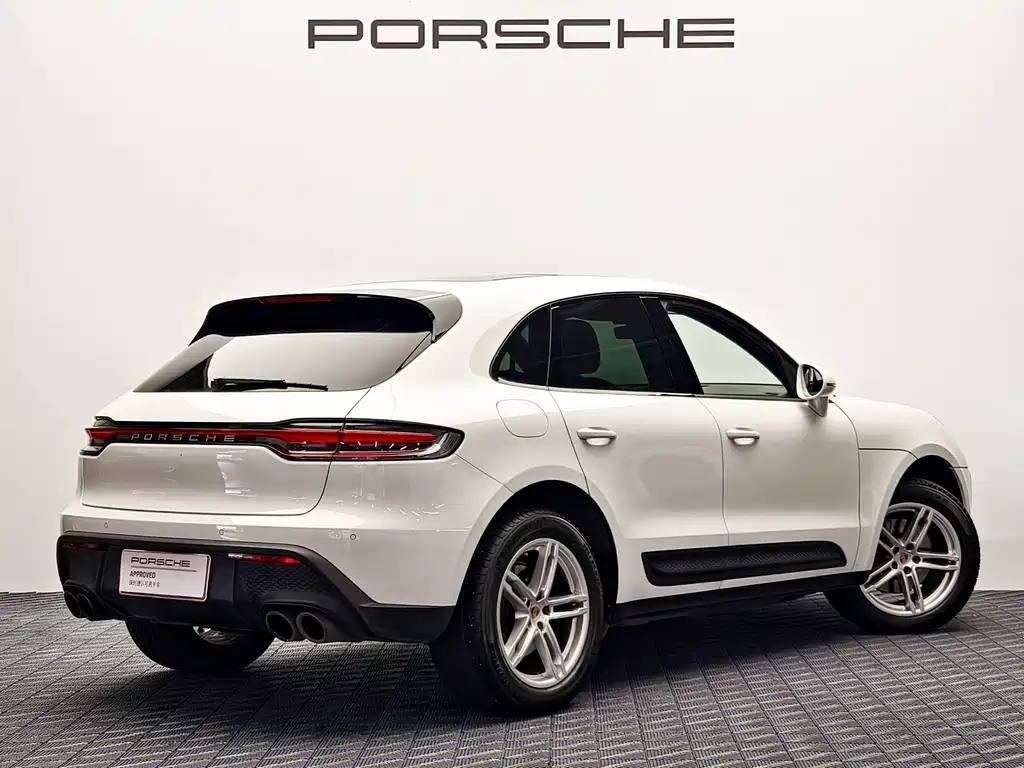 Macan 2022 2.0T
