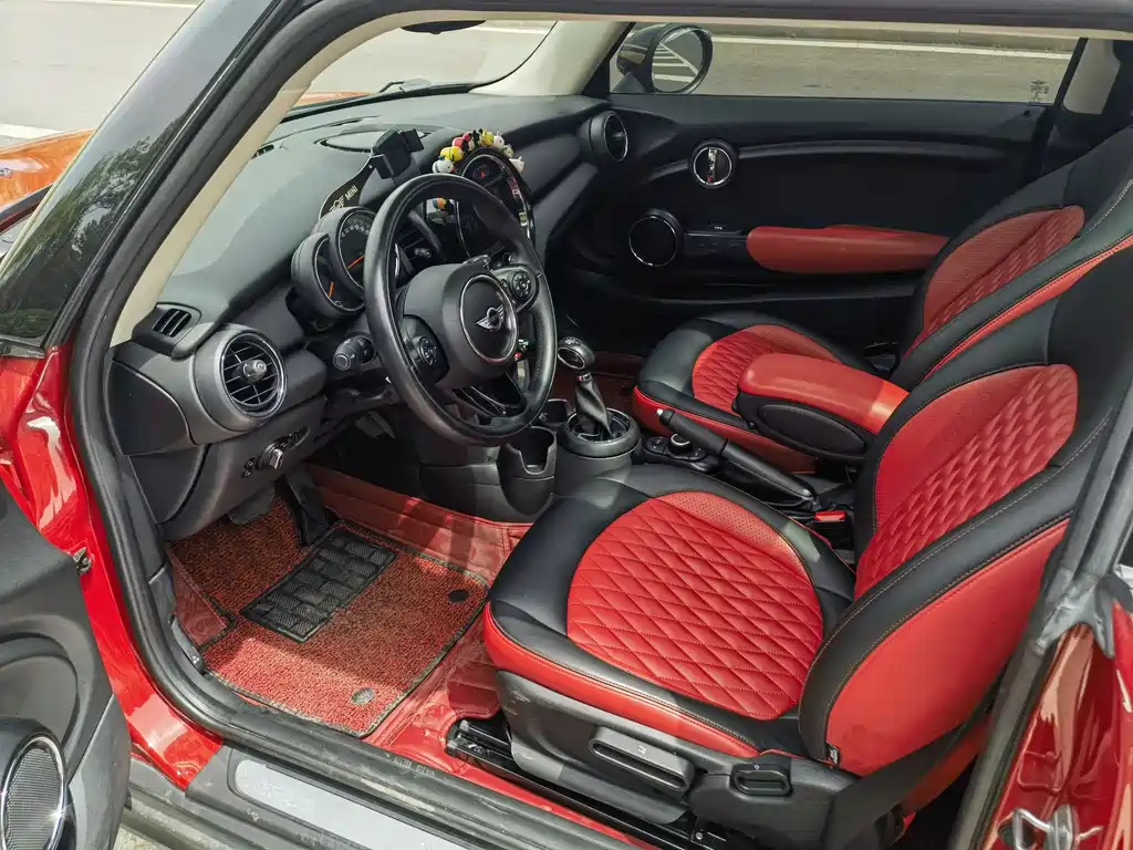 MINI 2016 1.2T ONE Pioneer Edition