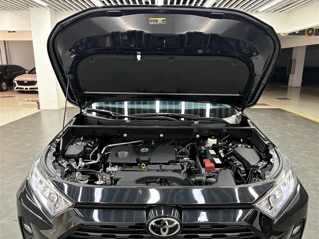 RAV4 2022 2.0L CVT 2WD Fengshang Plus Edition
