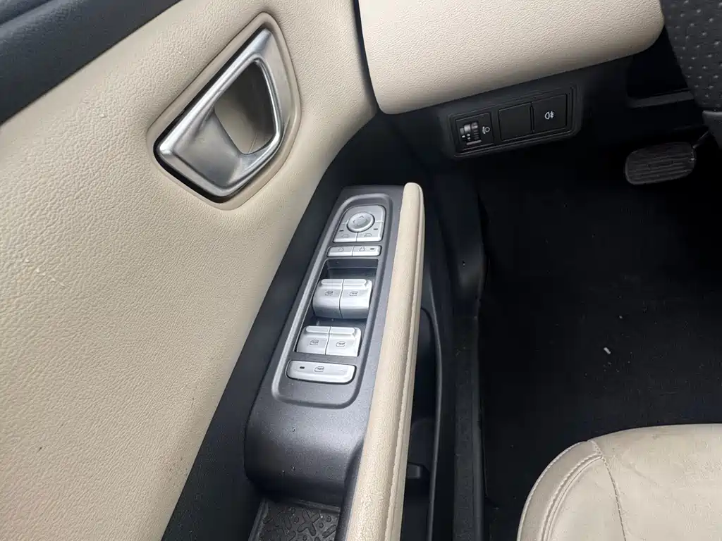 Wuling Bingo PLUS 2024 330km 5-Seater Edition