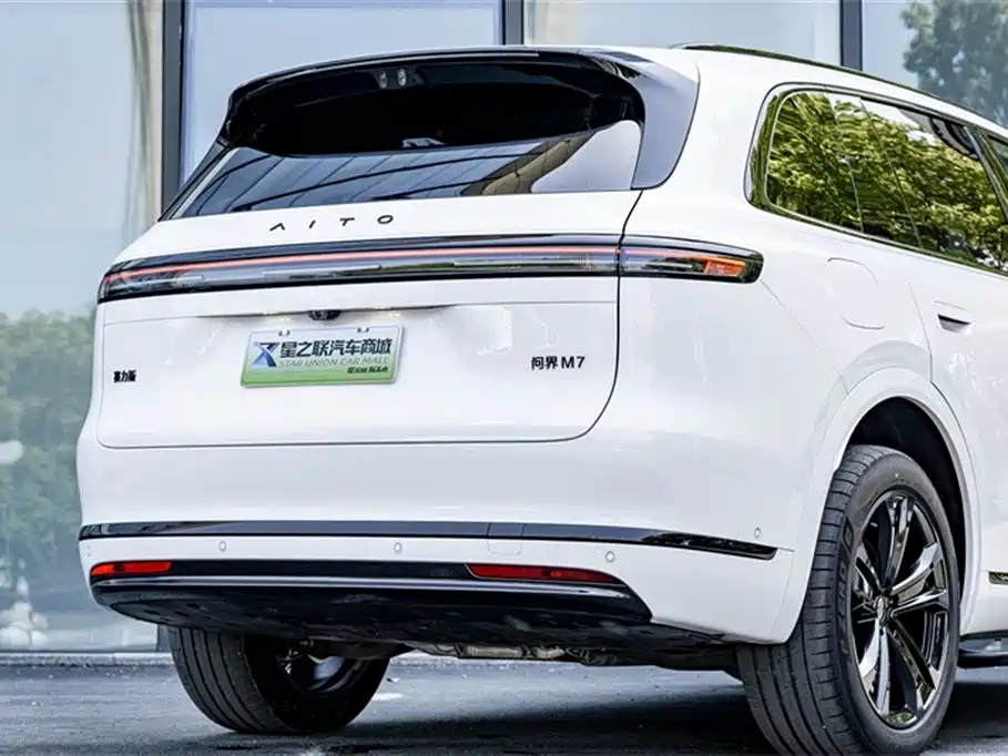 AITO M7 2026 EREV Ultra AWD 6-Seater (192-Line LiDAR)