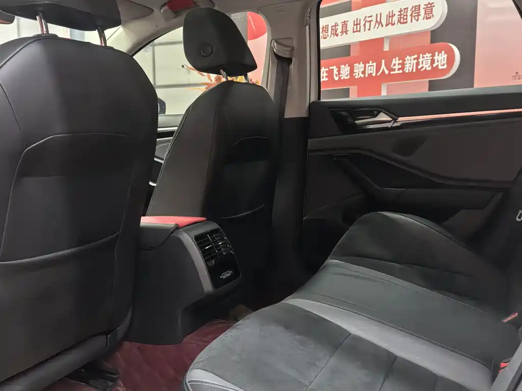Volkswagen Sagitar 2021 280TSI DSG Excellence Edition